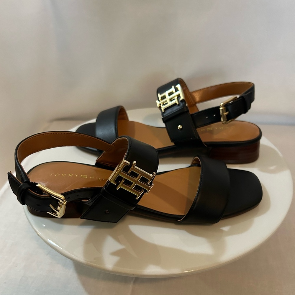 Tommy Hilfiger - Black Sandals with Gold Buckle - Picture 8 of 11